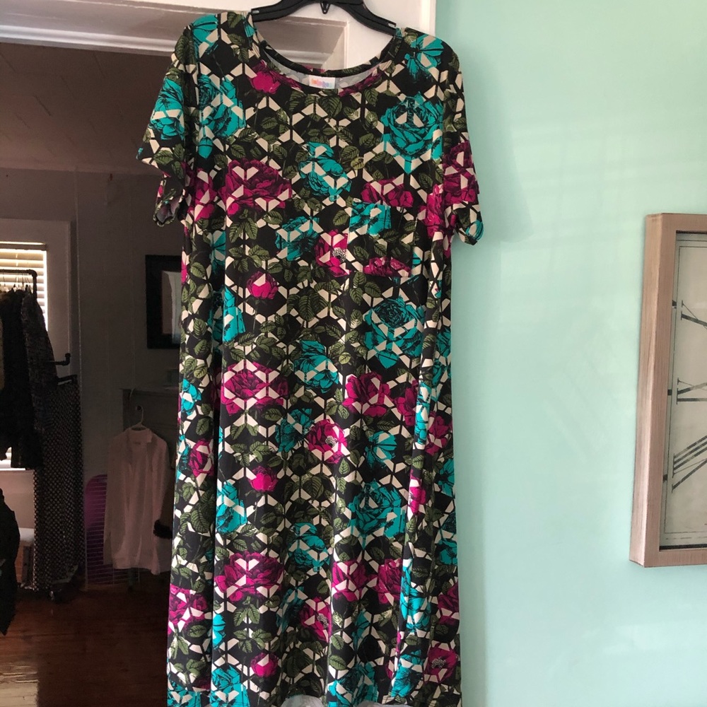 Carly XL LulaRoe Dress
